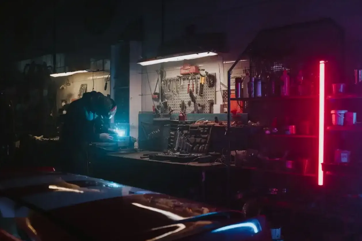Zespół Części Auto Polska na magazynie w Poznaniu